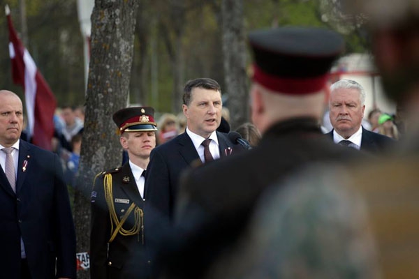 В Краславе прошел парад Национальных вооруженных сил Латвии 