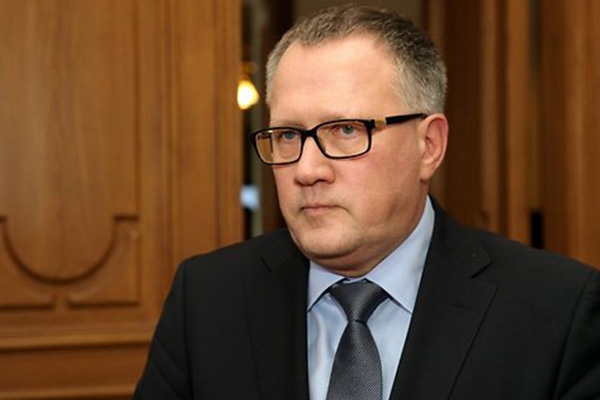 Министр экономики: Латвия стремительно движется к дефициту рабочей силы
