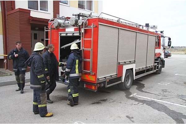 За неделю пожарно-спасательная служба получила 4 вызова