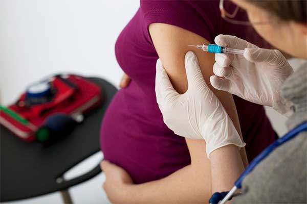 Теперь беременные женщины могут бесплатно привиться от гриппа 