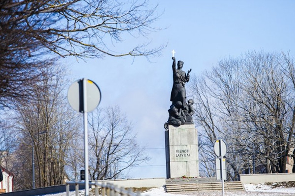 Исследование: латгальцы больше других жителей Латвии готовы защищать страну в случае войны