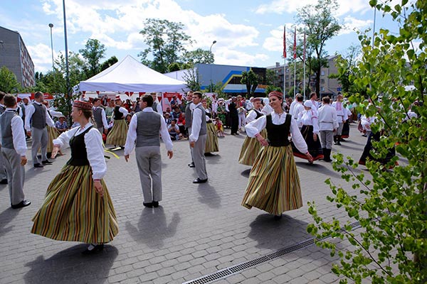 В Резекне открылось посольство Праздника песни и танца