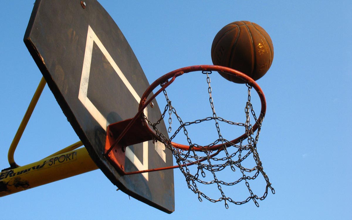 В краславском "Ghetto Basket" лучшими стали резекненские "Ezerzeme"