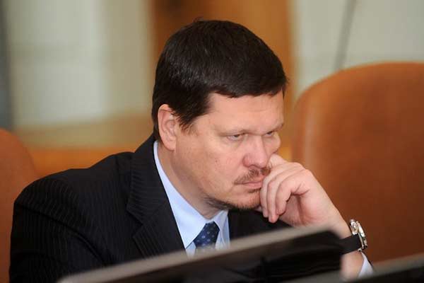 Министр заблокировал решение Резекненской думы о взимании платы за питание в СДУ