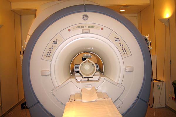 Резекненская больница начала запись на МРТ по госквотам