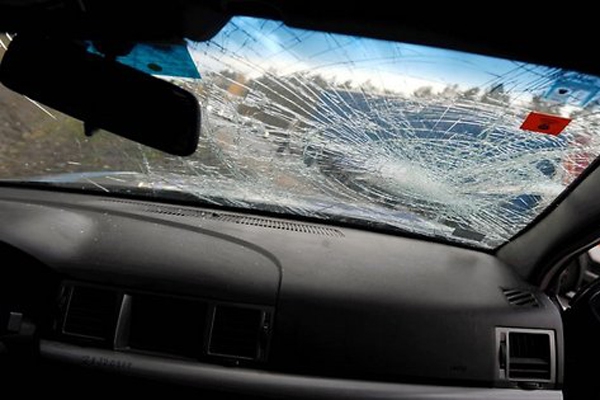 В Резекненском крае перевернулся автомобиль, за рулем которого находился пьяный  водитель