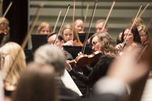 Национальный симфонический оркестр приглашает на "Летнюю дачу ЛНСО" в Резекне